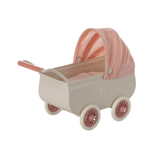 Carrozzina per topolino bebè Corallo Maileg 2